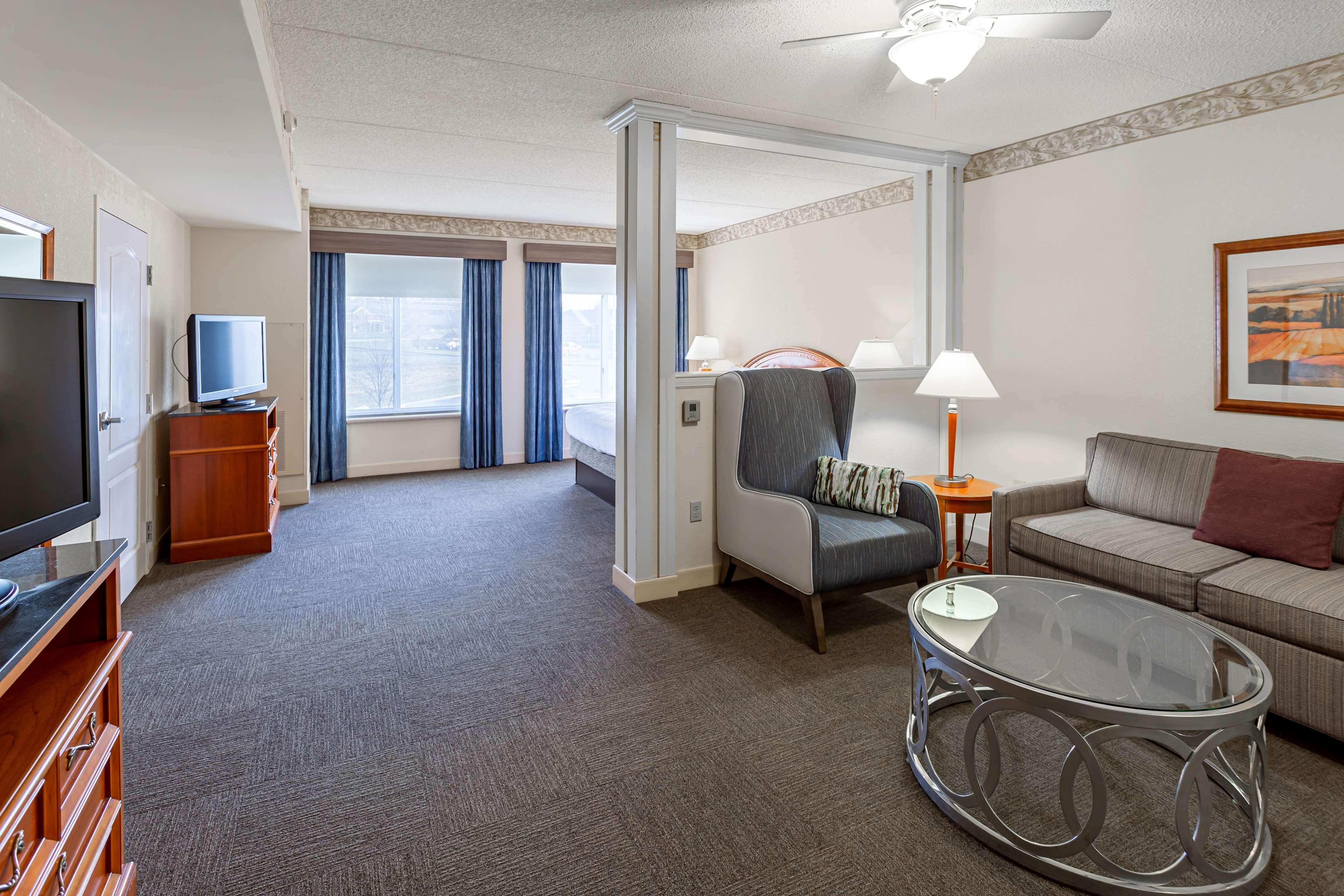 Hilton Garden Inn Wooster Eksteriør bilde