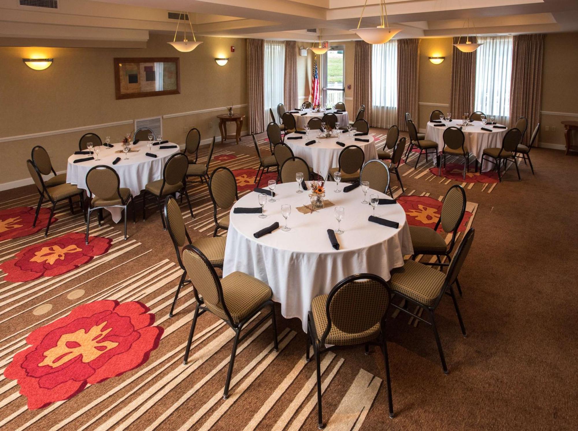 Hilton Garden Inn Wooster Eksteriør bilde